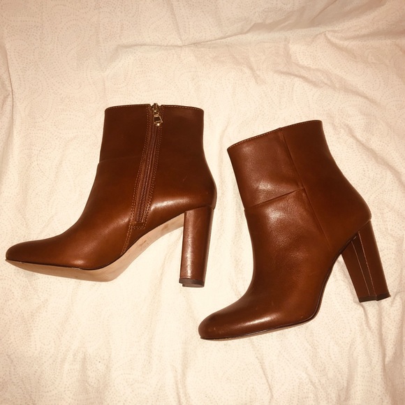 Ann Taylor Talulah Cognac Leather Booties EUC - Picture 4 of 8